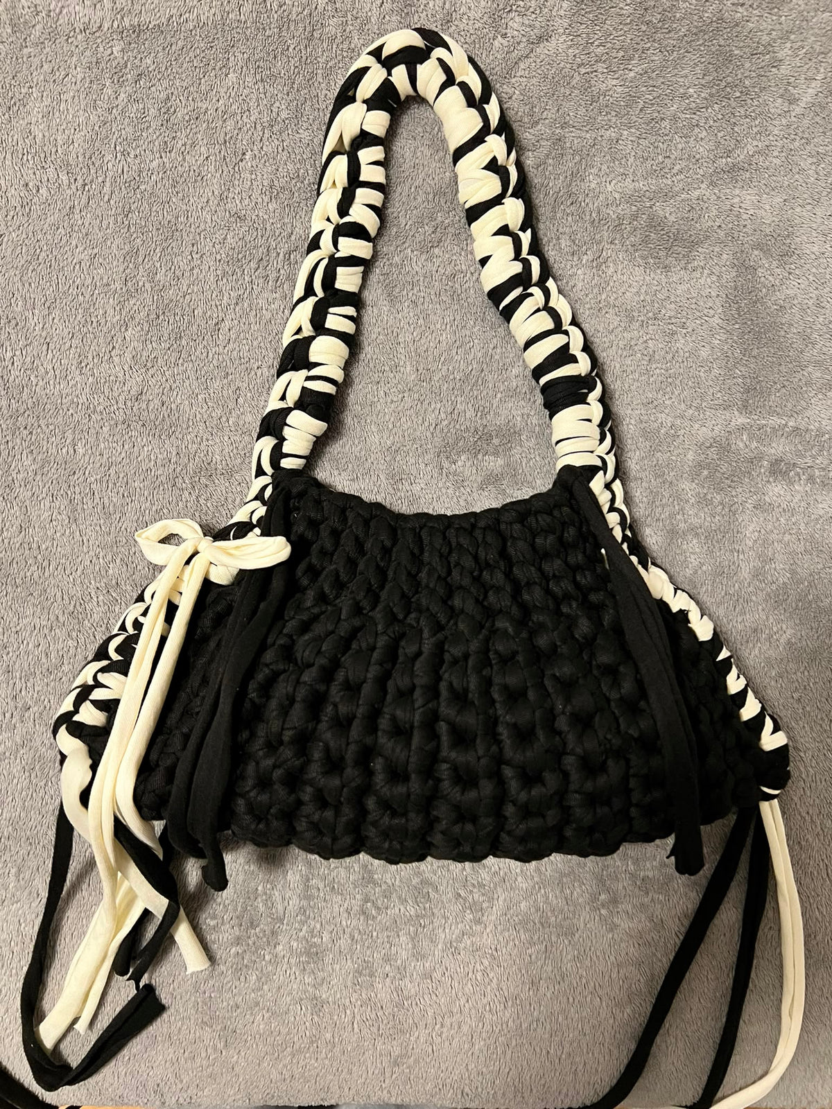 WEARABLE CROCHET BAG