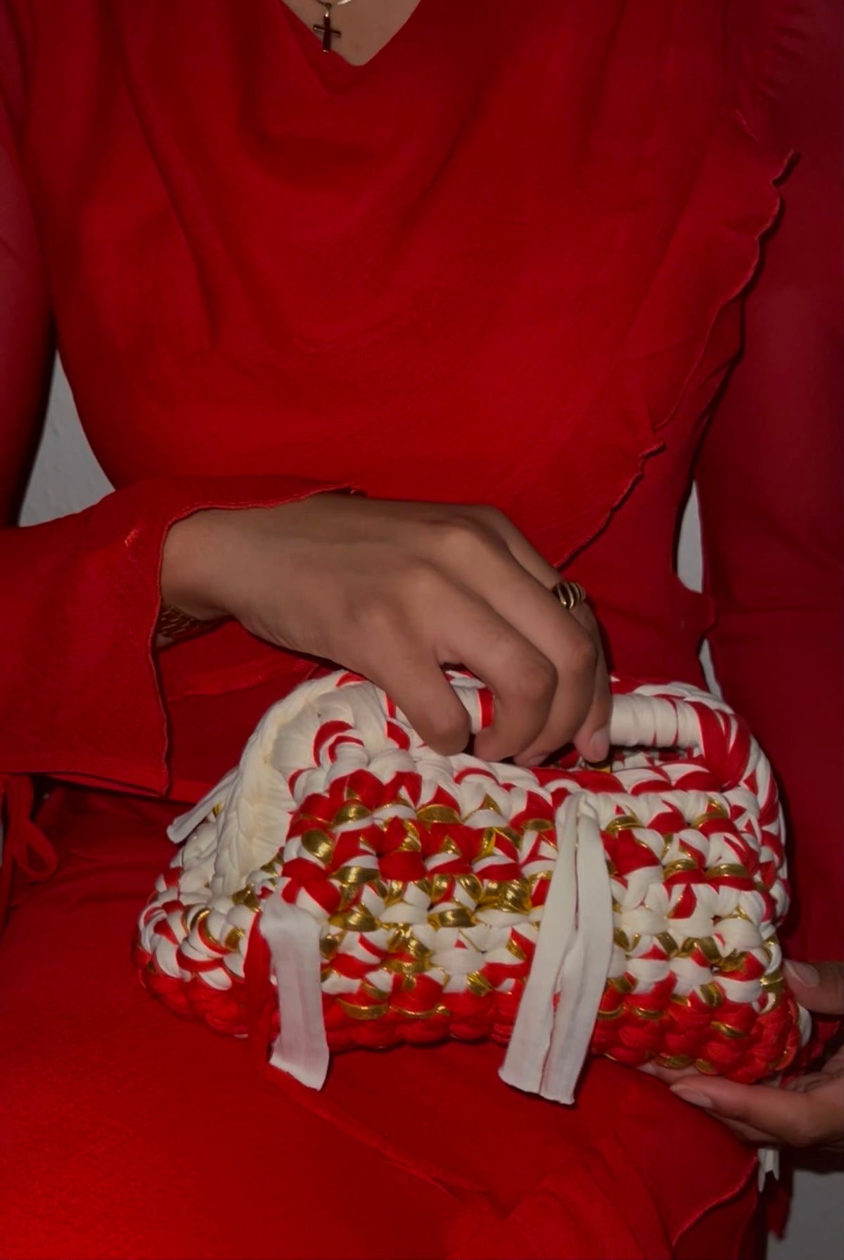 WEARABLE CROCHET BAG