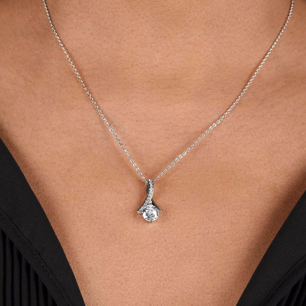 Patapata# Alluring Beauty Necklace ( Yellow & White Gold Variants )